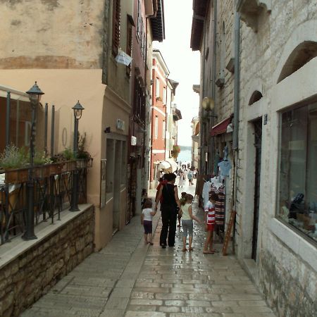 Hostel Alma 2 Пореч Экстерьер фото